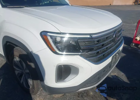 2024 Volkswagen Atlas 2.0T Se z USA, uszkodzony, nr VIN 1V2LR2CA7RC592445